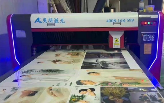Laser cutting decorative painting with high speed