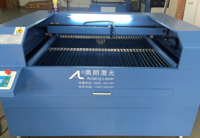 8mm wood die board laser cutting machine