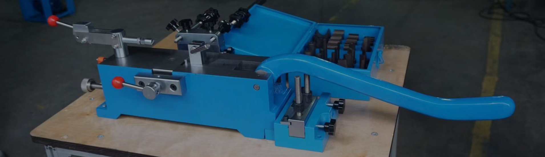 manual steel rule bender banner