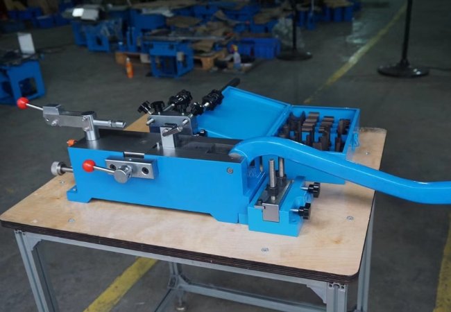 manual steel rule benders