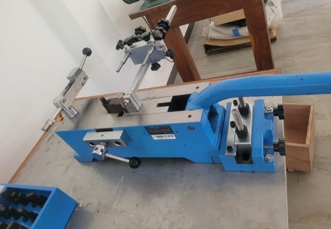 manual steel rule bending machine