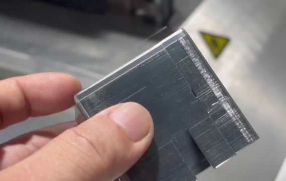 straight cut by tools punch