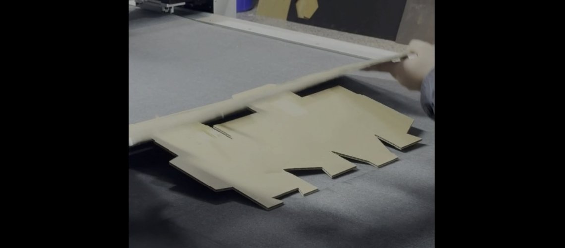 CNC corrugated box sample cutting machine video page