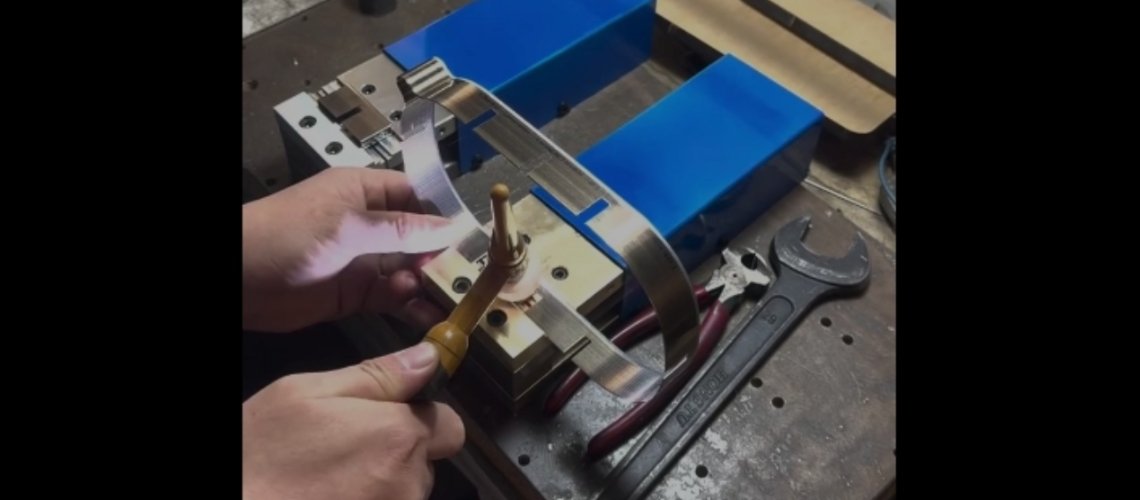 pneumatic steel rule plier video page