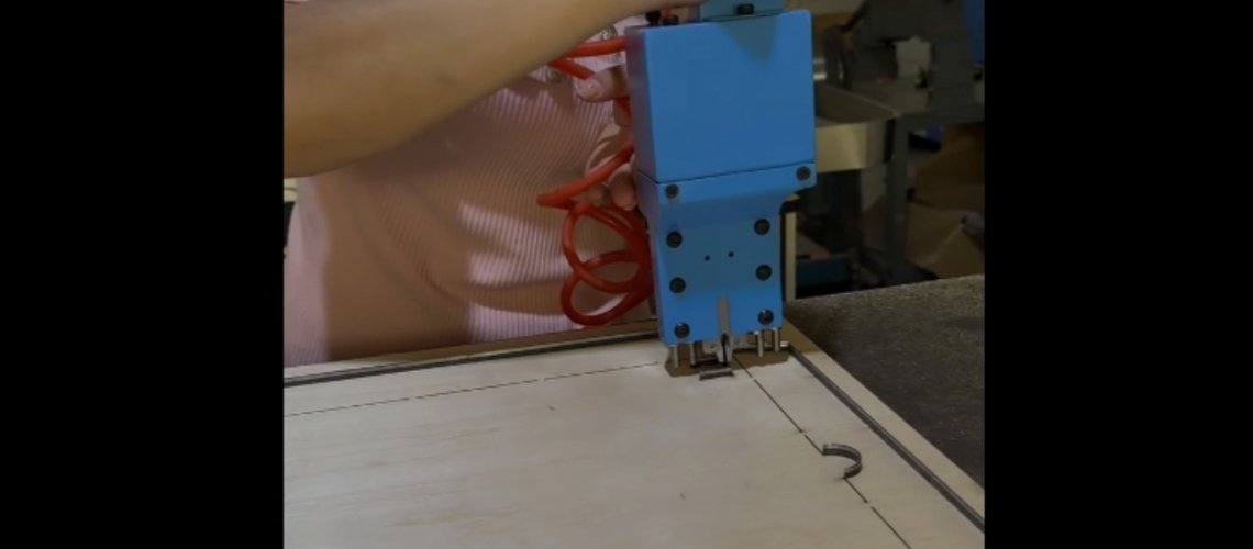 pneumatic steel rule puller video page